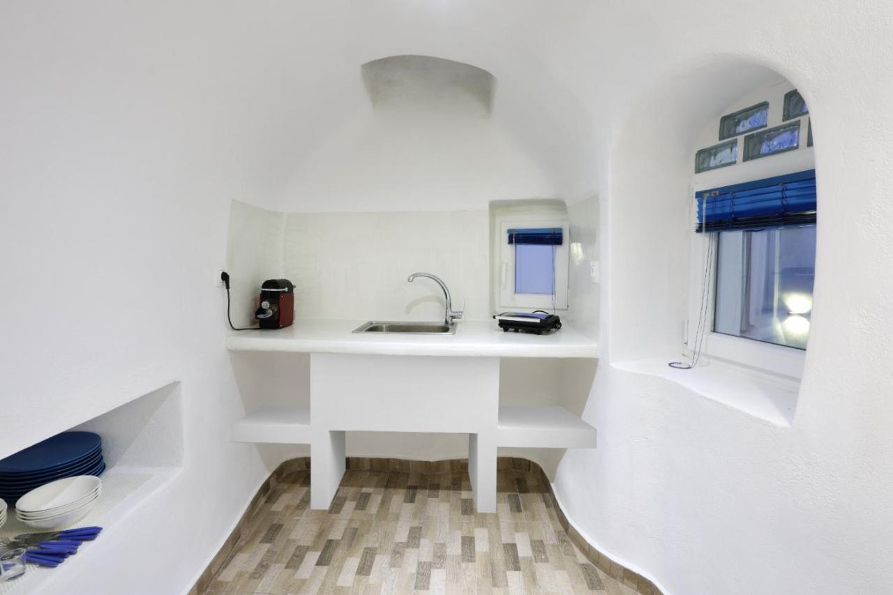 Church And Cave - Santorini Private Residences Mesaria Exteriér fotografie