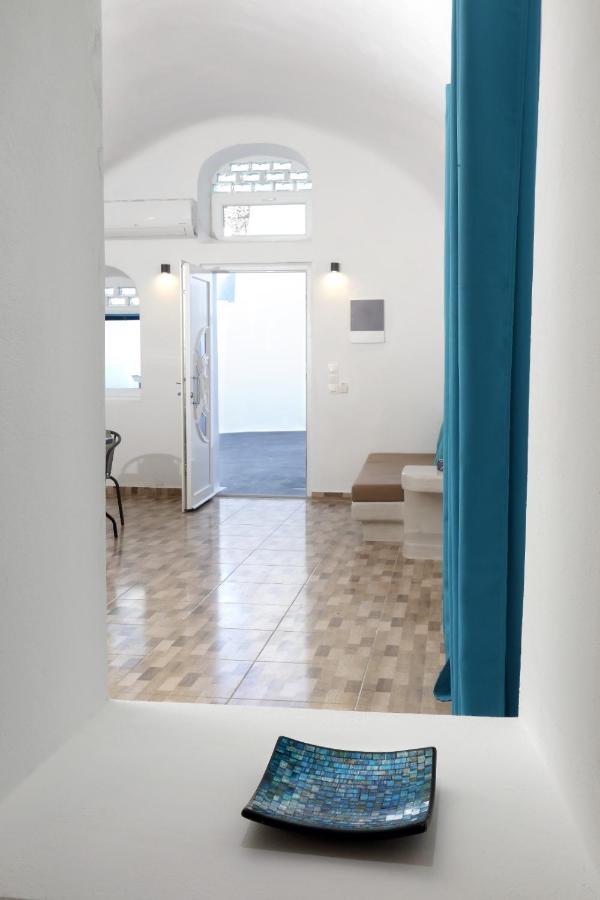 Church And Cave - Santorini Private Residences Mesaria Exteriér fotografie
